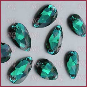 Pear Sew On Emerald Preciosa